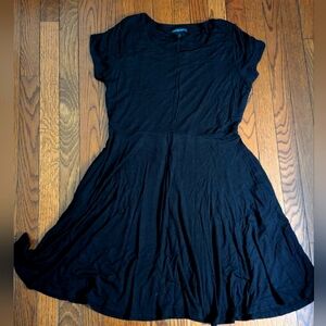 EUC Cynthia Rowley crewneck t-shirt dress with circle skater skirt